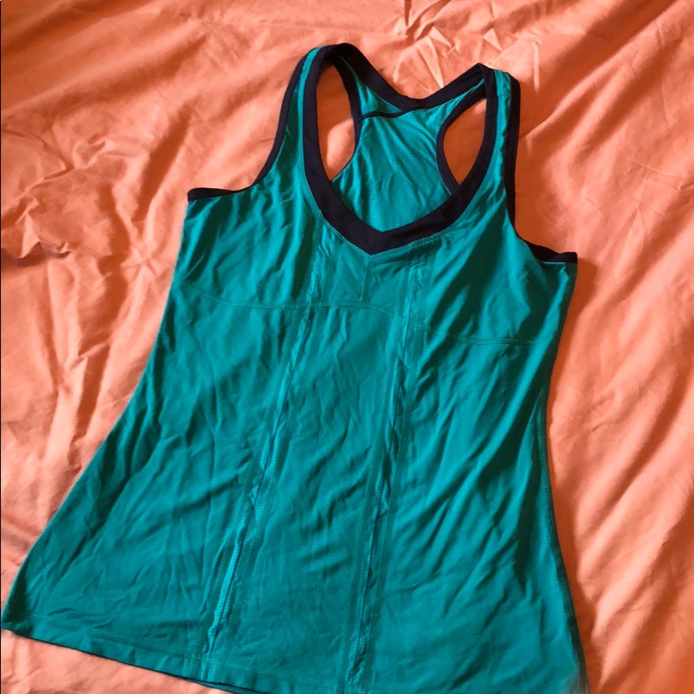 Lululemon tank top